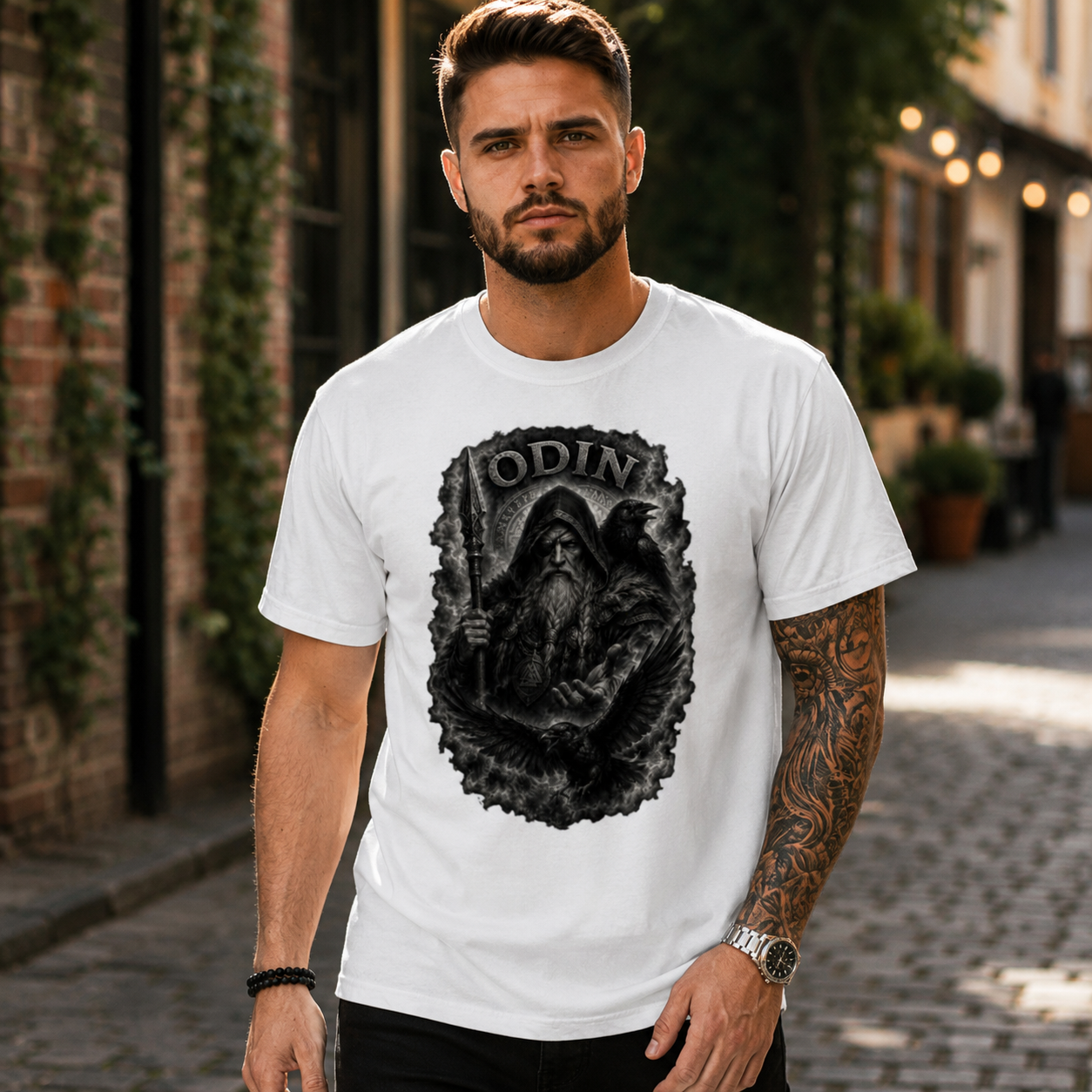 Herren T-Shirt Der Gott Odin in Nebel und Rauch