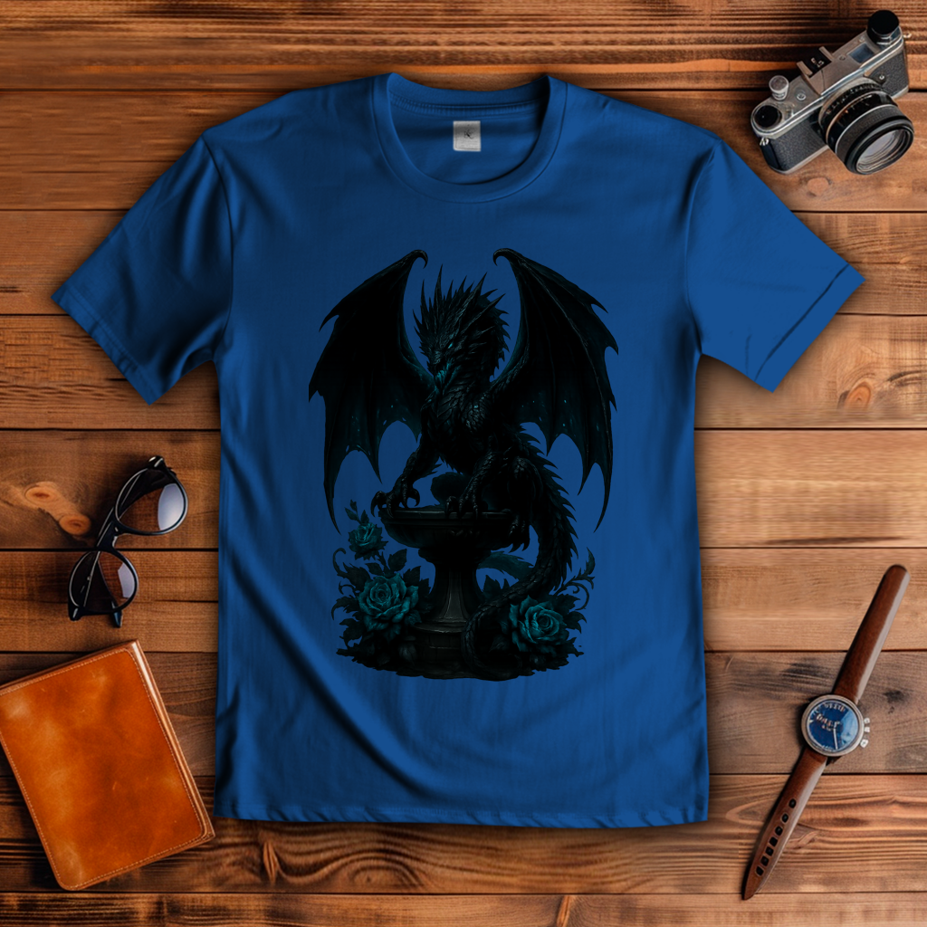 Herren T-Shirt Drache schwarz böse auf Podest türkis gehalten