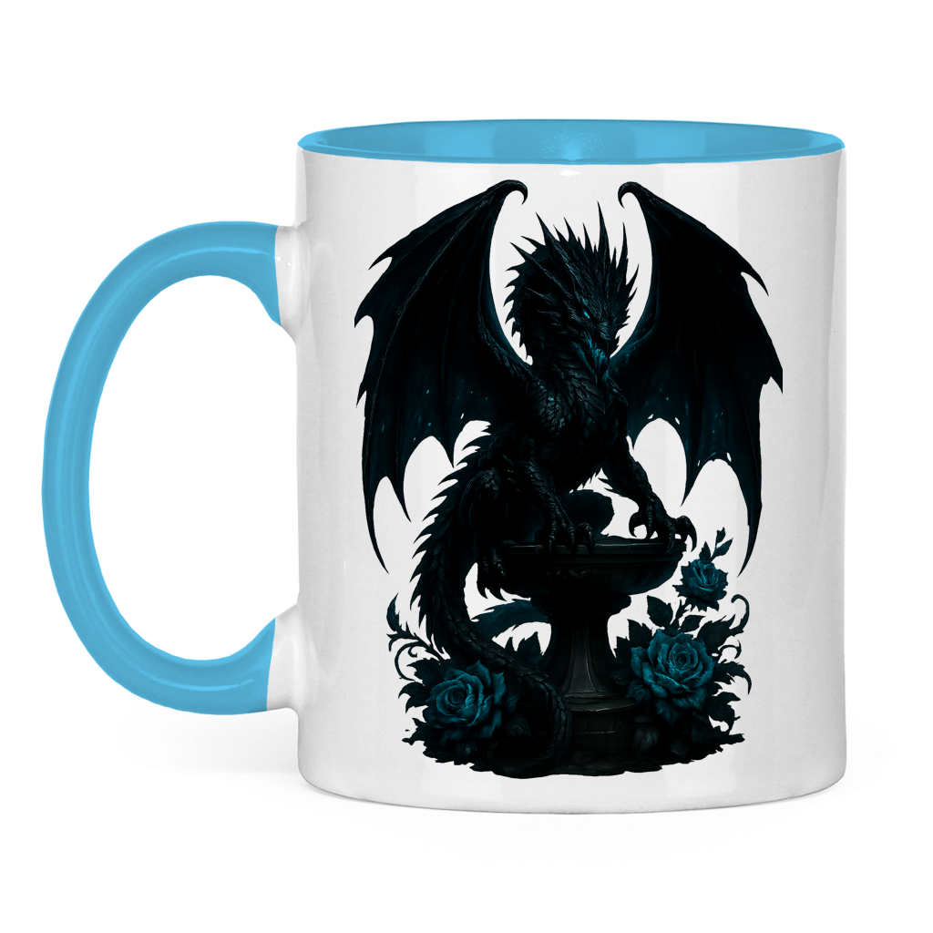 Tasse zweifarbig Drache schwarz böse auf Podest türkis gehalten