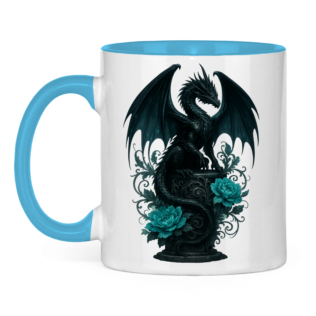 Tasse zweifarbig Drache schwarz elegant auf Podest türkis gehalten