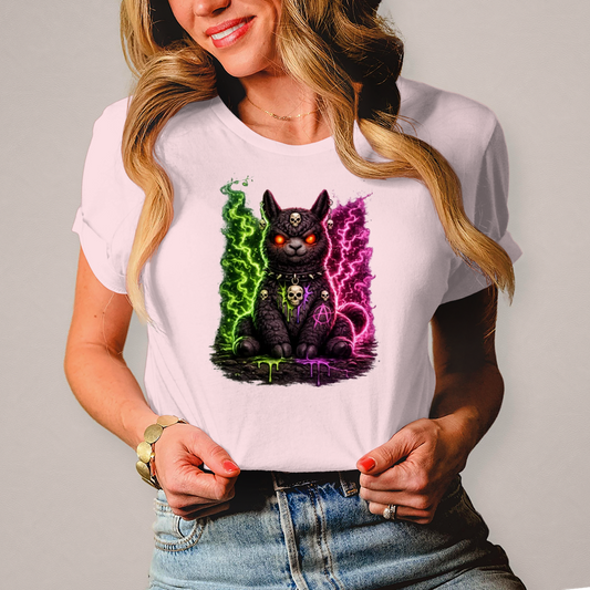 Damen T-Shirt Dämonisches Lama in grüner und pinker Magie