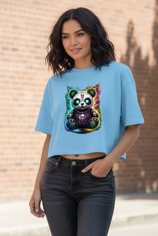 Damen Oversize Crop Top Dämonischer Panda mit leuchtenden Pentagrammen