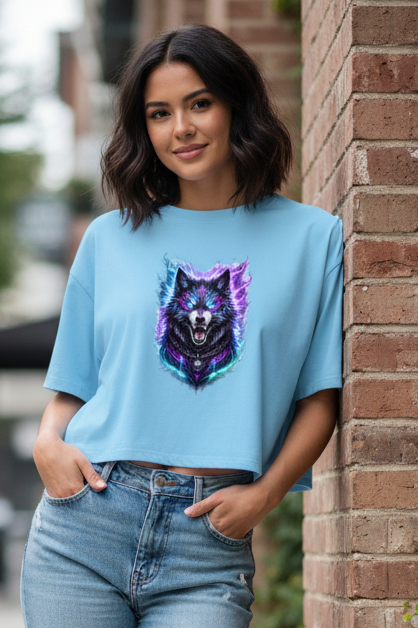Damen Oversize Crop Top Dämonischer Wolf mit elektrischer Aura