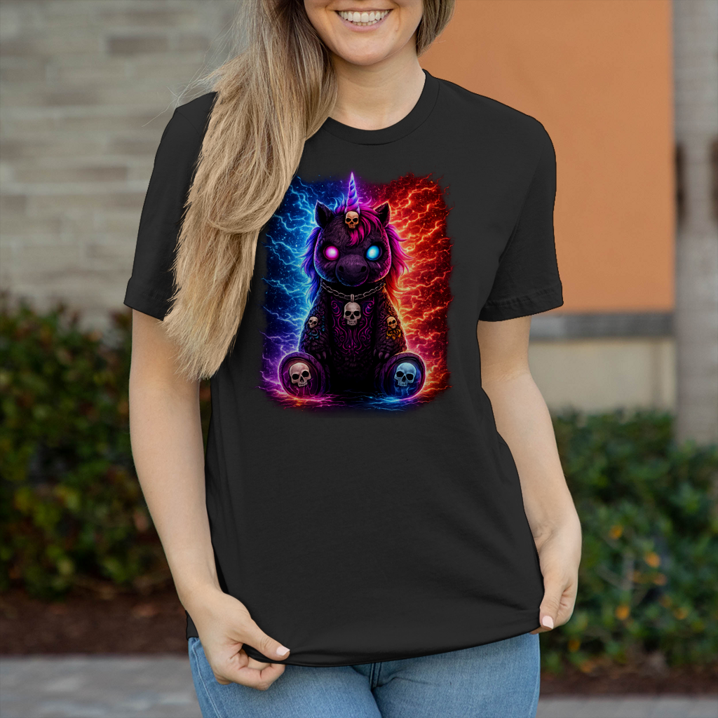 Damen T-Shirt Dämonisches Einhorn mit leuchtenden Mustern