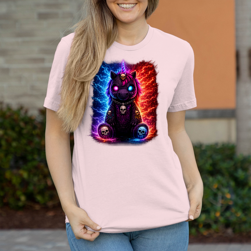 Damen T-Shirt Dämonisches Einhorn mit leuchtenden Mustern