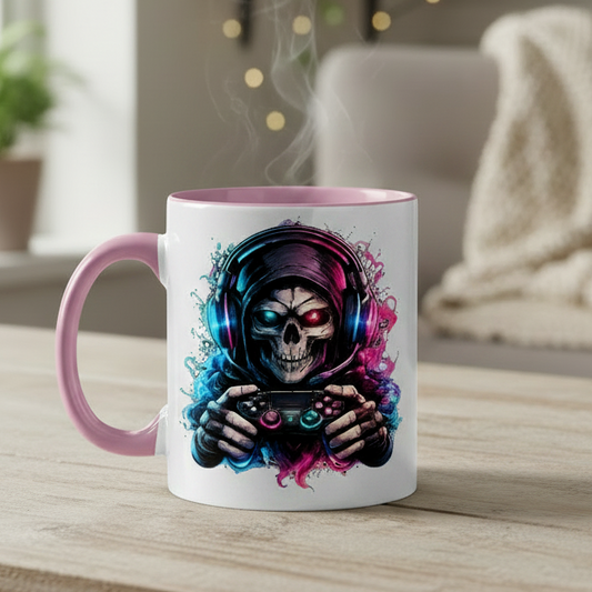 Tasse zweifarbig Grimmiger Gamer mit leuchtendem Headset