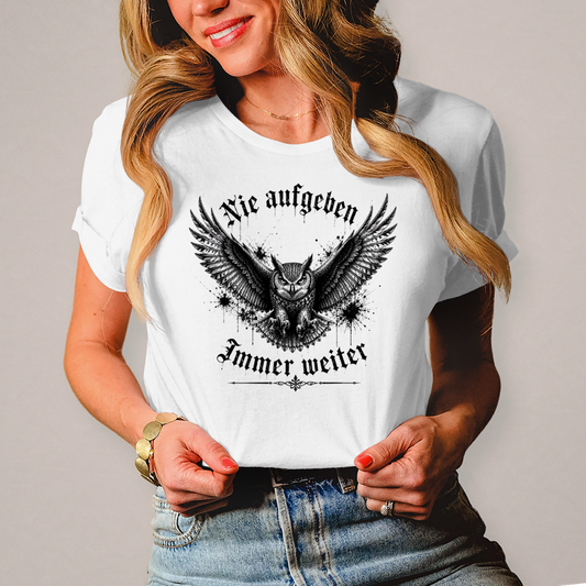 Damen T-Shirt Kämpfender Kauz im schwarzen Grunge-Stil
